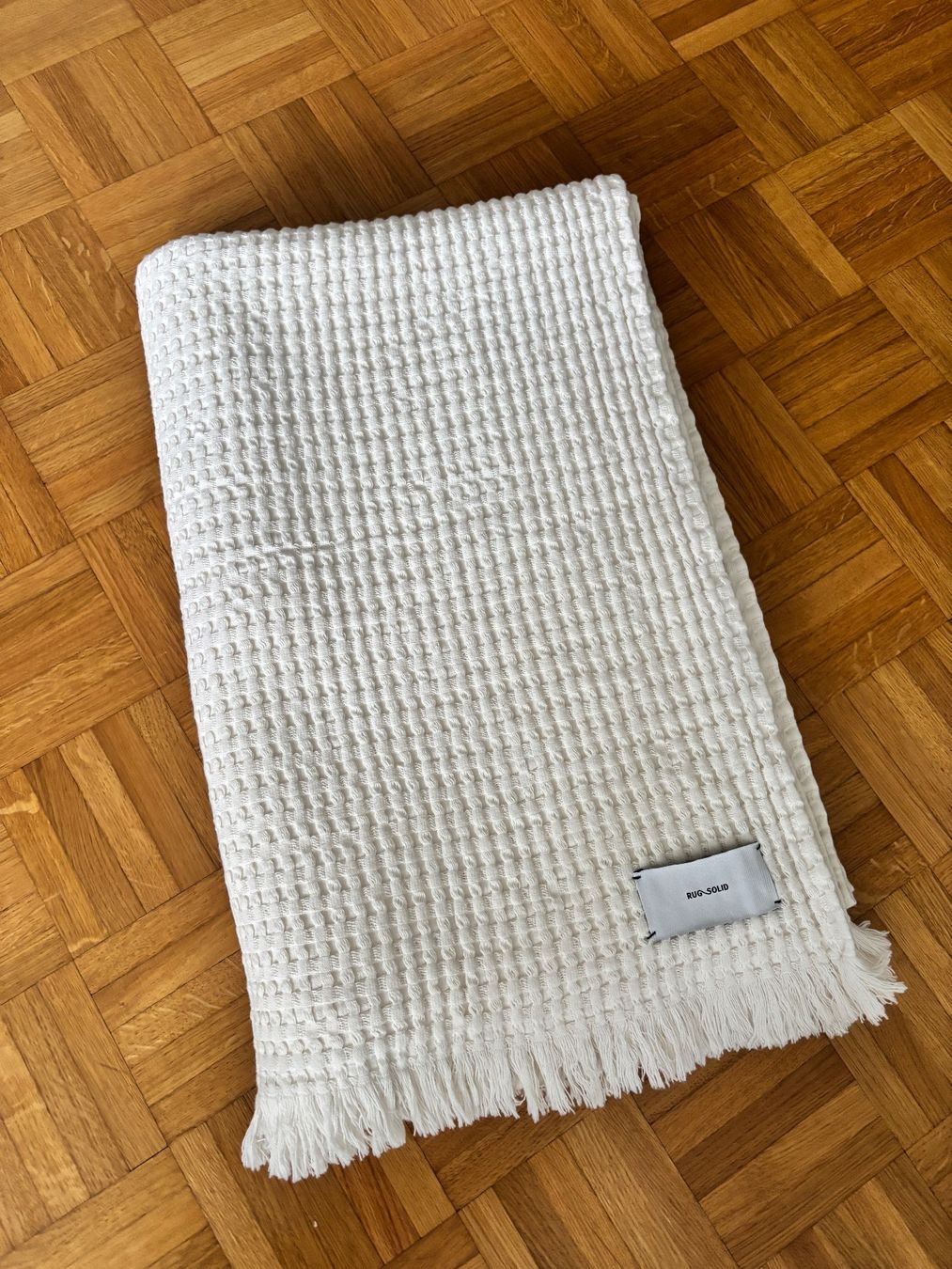Coperte: Baumwolldecke von Rug Solid – Nuovo (secondo la descrizione) da Luzern venduto da naome