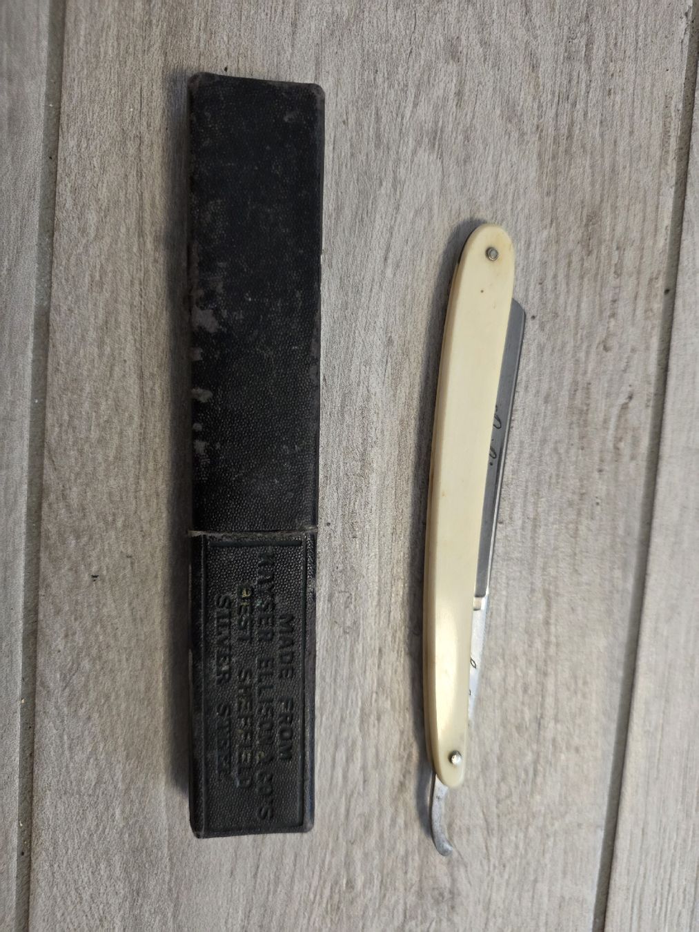 Rasoi & Lamette da barba: Rasiermesser Solina Hohl mit Etui  – Usato da Dorf venduto da Echo_Elements 1