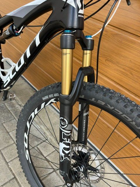 Vélos: Scott Spark 700 Premium schwarz – D'occasion à Brienz BE par zesi213 5