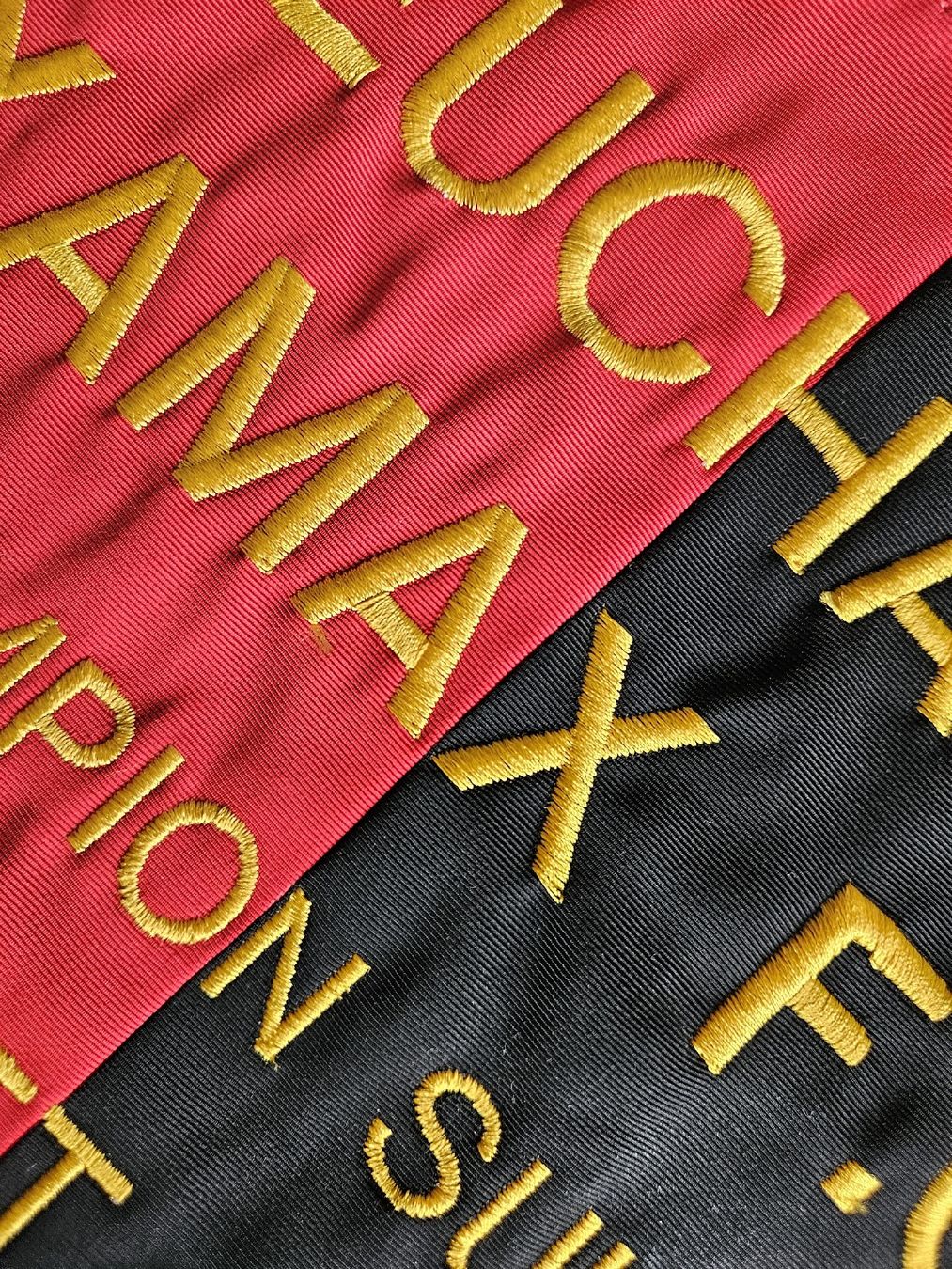 Xamax Toppe: Fanion Neuchâtel Xamax – Usato da Zürich venduto da Petrus1976 2