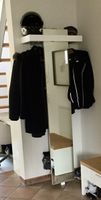 Garderobe, neuwertig, mit Spiegel