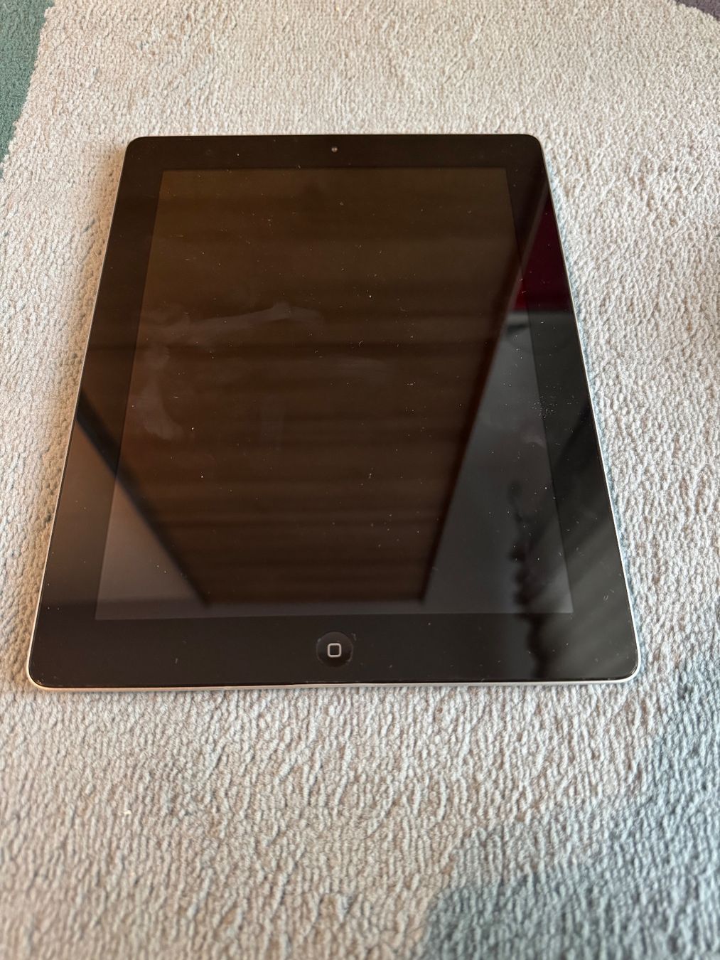 Apple Tablet PC: iPad 2 Generation – Difettoso da Adliswil venduto da Busys