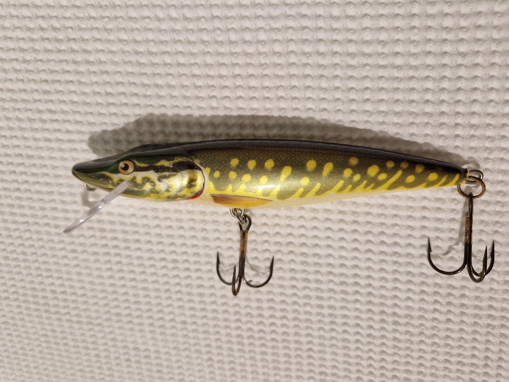 Esche: Angelköder Salmo Floating 50g Hecht Design – Usato da Vogelsang AG venduto da villa9 5
