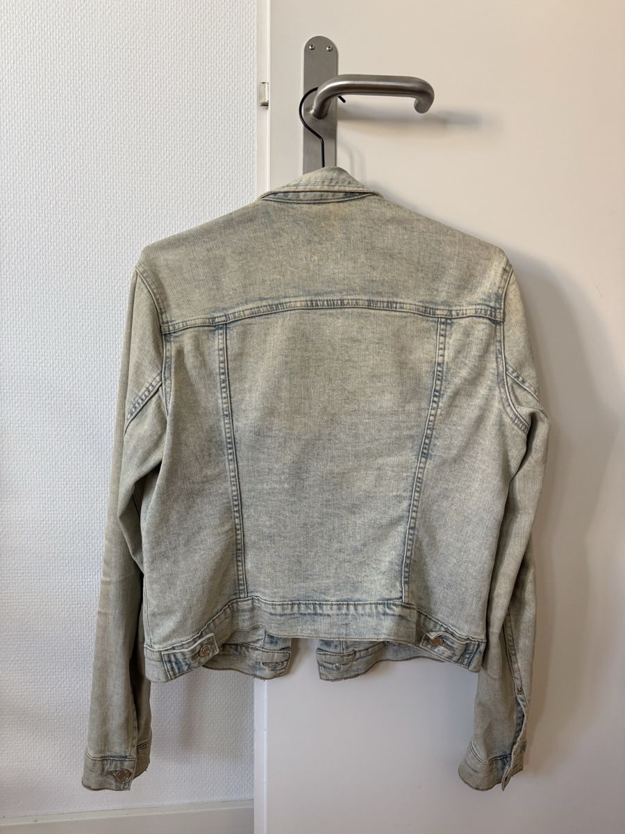 H&M Giacche: Jeans Jacke H&M – Usato da Zürich venduto da noemiorth 1