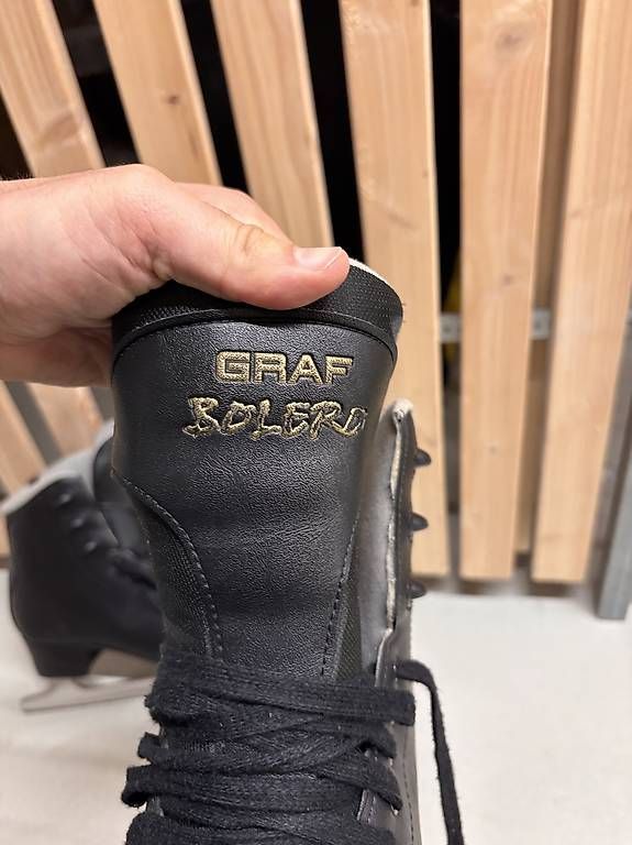 Pattini da ghiaccio: Schlittschuhe Graf Bolero 45 – Usato da Aarau venduto da hackerjonathan 1