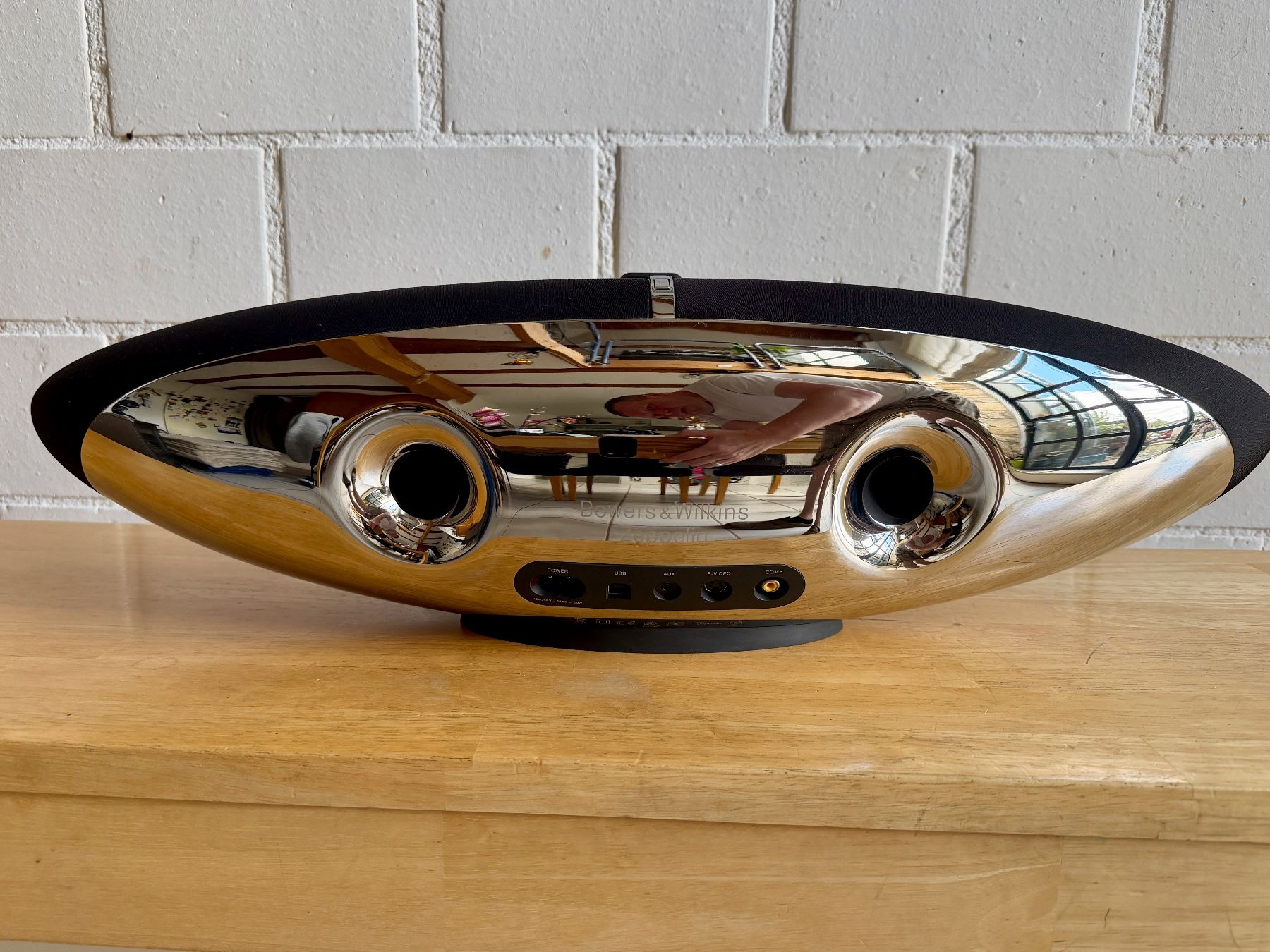 Bowers & Wilkins Casse acustiche: Bowers + Wilkins Zeppelin / Erste Generation – Usato da Kaiserstuhl AG venduto da Orna75 1