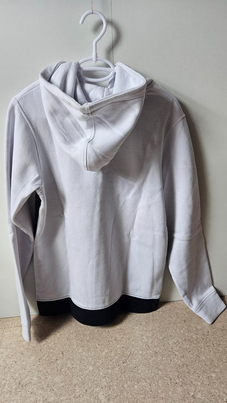 Jack & Jones Pullover & Sweatshirts: Kapuzenpullover – Gebraucht aus Münchenbuchsee von Yothu 1