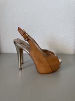 Sandales à talon compensé Bata camel pointure 37 neuves