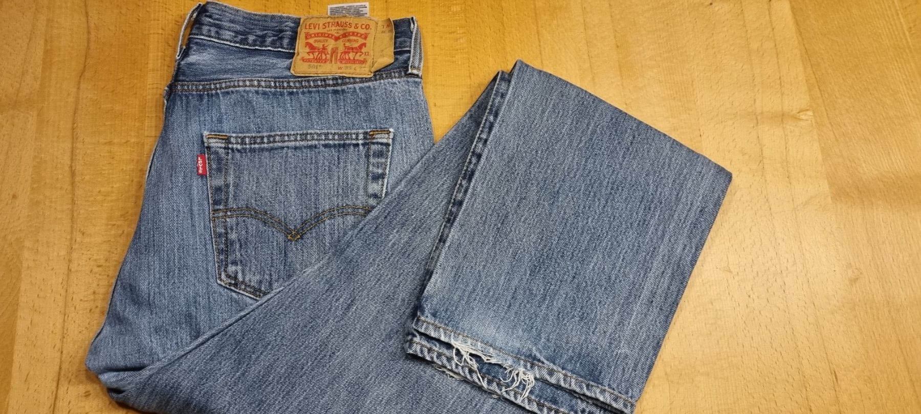 Levi's Jeans: Levi's 501 W33 L32 – Usato da Cousset venduto da alpiq64