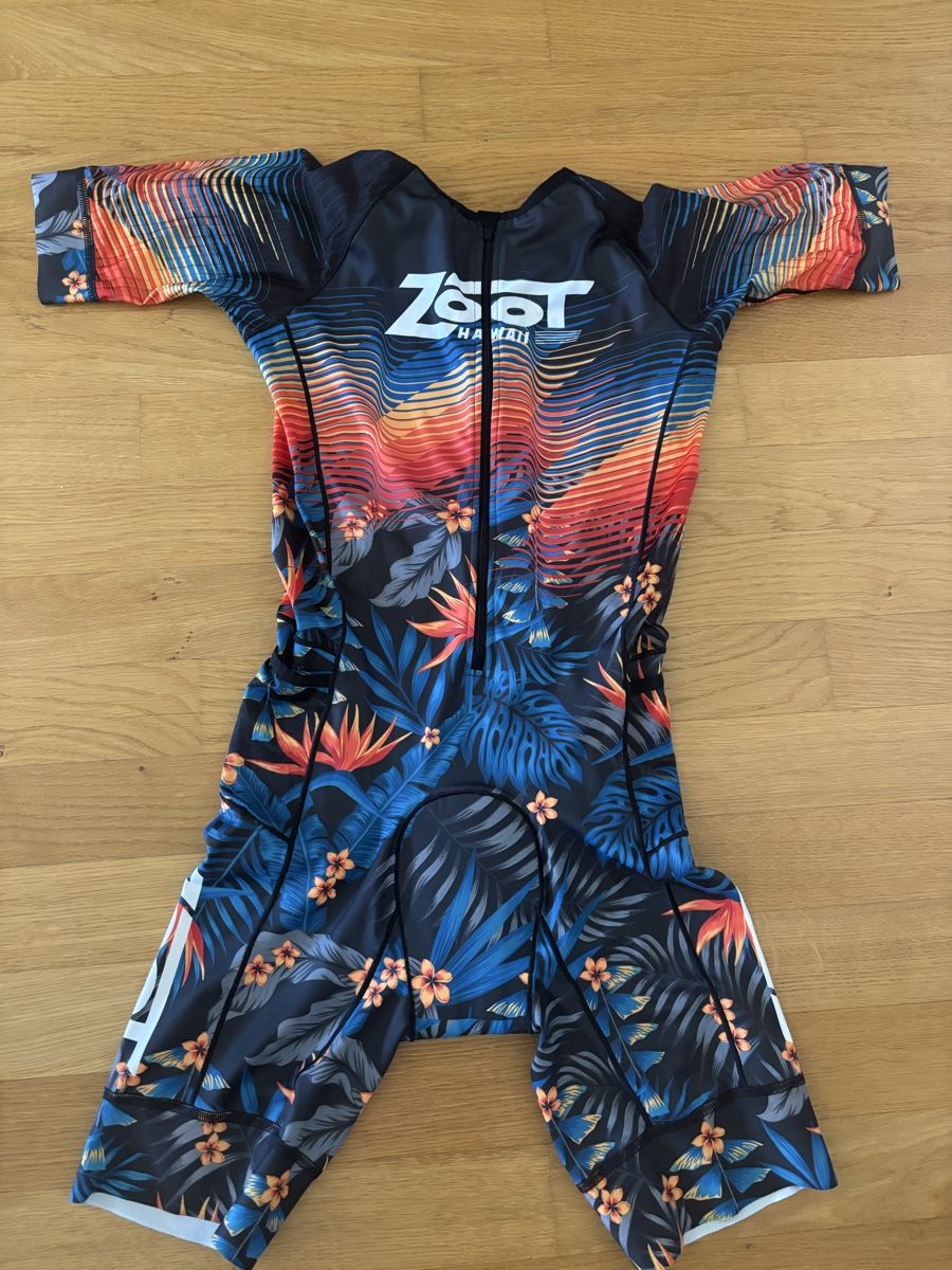 Completi: Zoot Hawaii Tri-Suit – Nuovo (secondo la descrizione) da Winterthur venduto da geo_jt5t