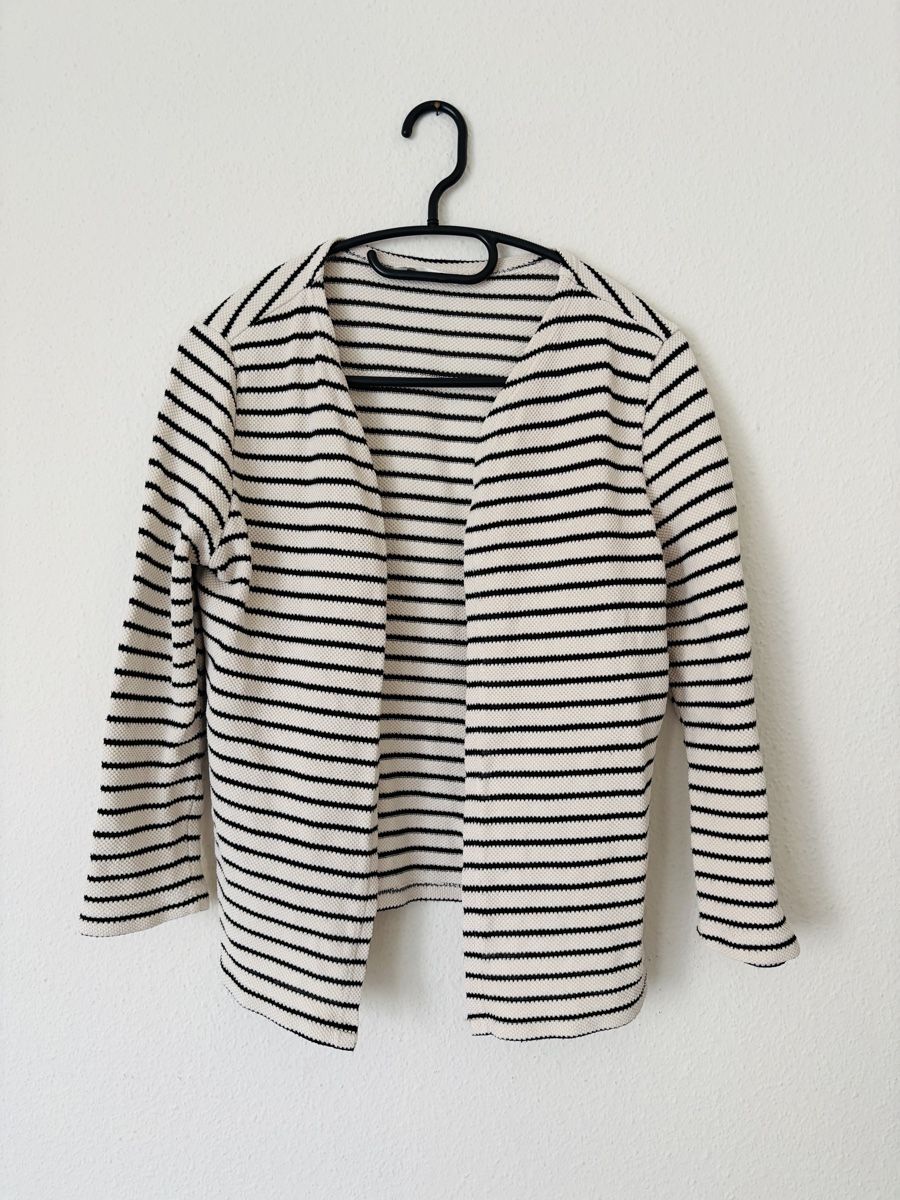 Only Vestes: ONLY Strickjacke, Grösse M, Neu – Neuf (Voir description) à Oberengstringen par Marling