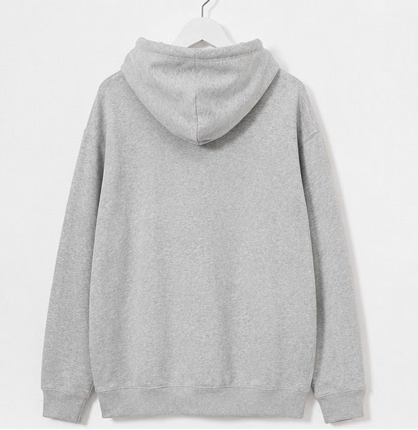 H&M Maglioni & Felpe:     Grauer Herren Hoodie – Usato da La Punt Chamues-ch venduto da yara.mueller 1