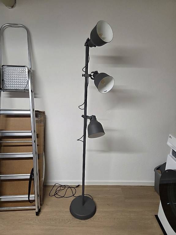 Ikea Lampade: Lampada da terra HEKTAR IKEA – Usato da Breganzona venduto da Skiley99