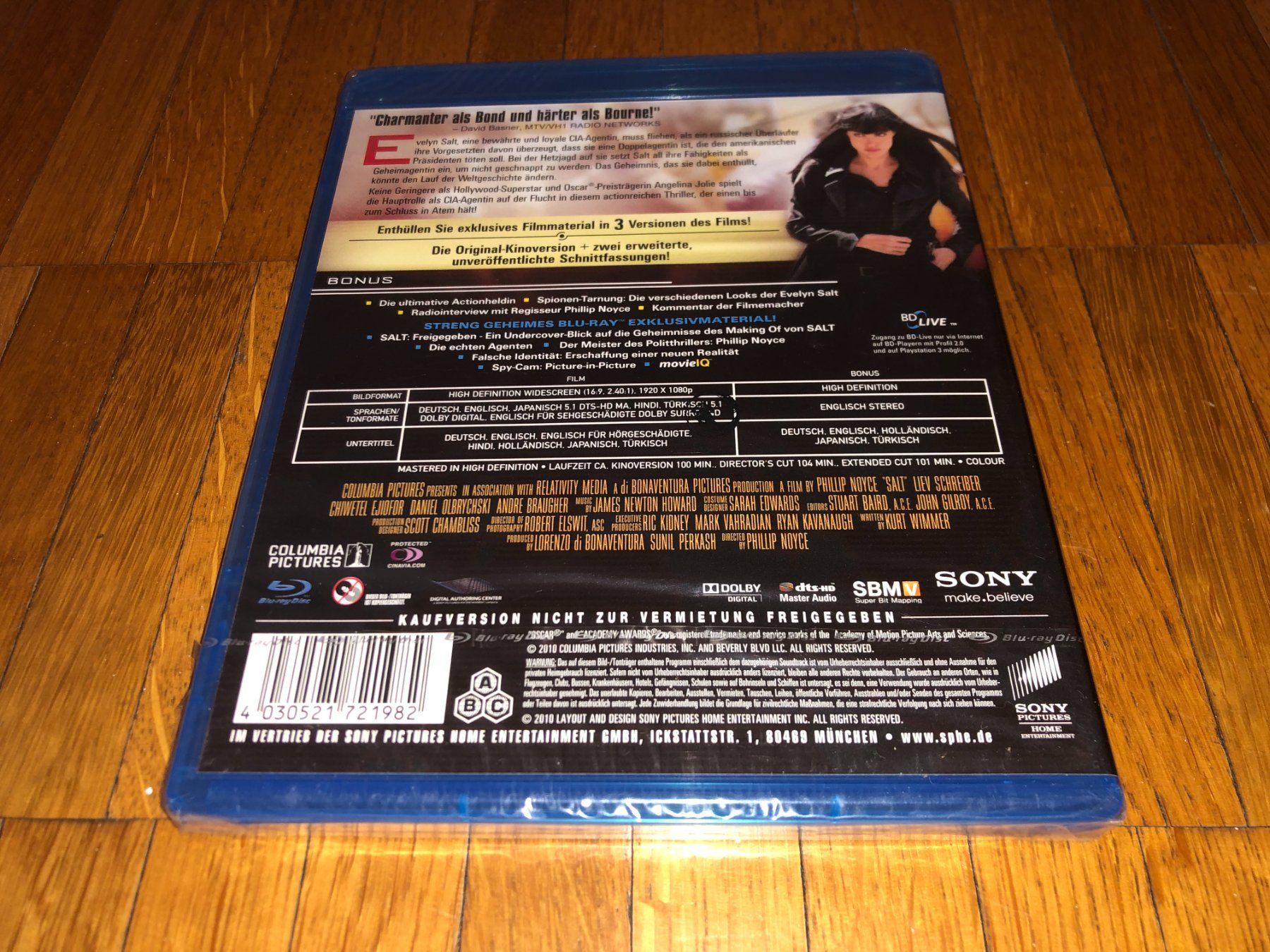Tutti i DVDs: Salt - Deluxe Extended Edition - UNCUT – Nuovo e nell'imballaggio originale da Basel venduto da havsok 1