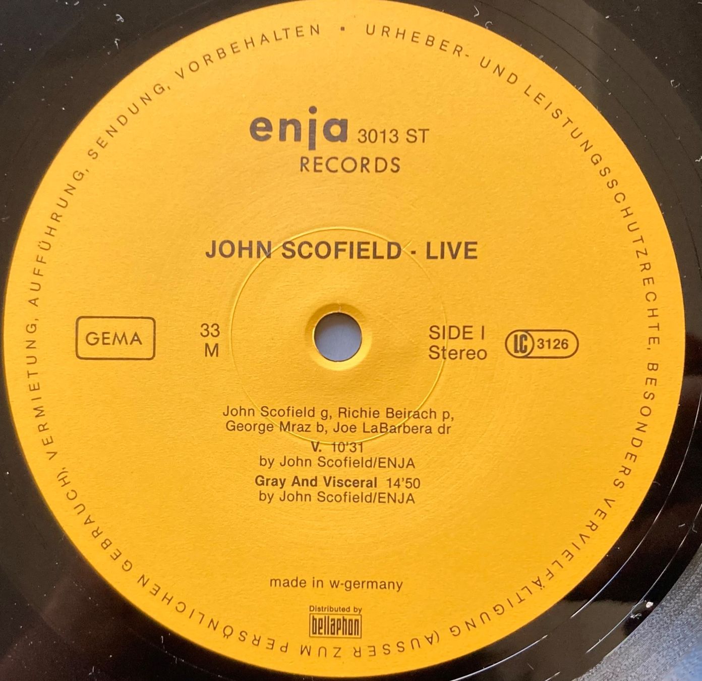 Dischi in vinile: JOHN SCOFIELD - LIVE – Usato da Poliez-Pittet venduto da Newtown-Records 2