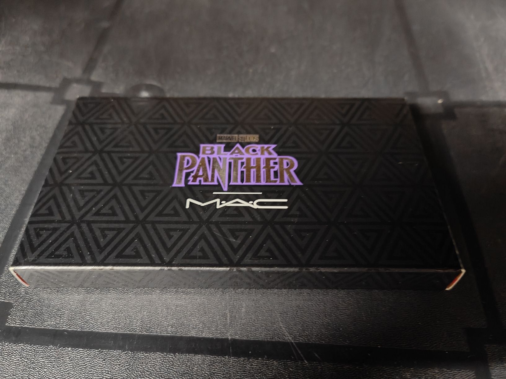 Make-up: MAC Lidschatten Palette - Black Panther Limited Edition! – Nuovo e nell'imballaggio originale da Niederhasli venduto da 8155irae 2