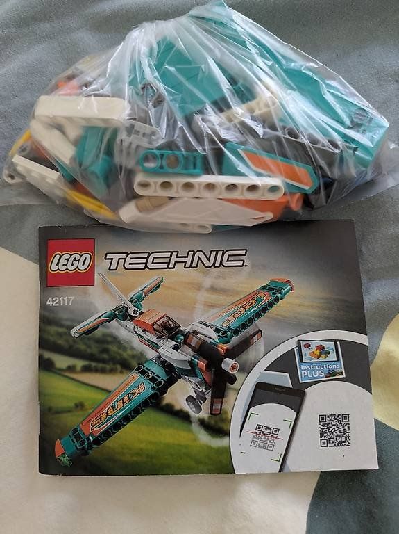 Technics Kit di costruzioni: LEGO Technic 42117 aereo – Usato da Sementina venduto da gem_8fnq