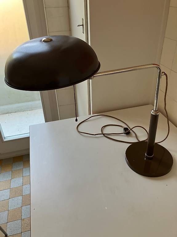 Lampade: Bauhaus Schwenklampe Alfred Müller  – Usato da Bern venduto da Smol