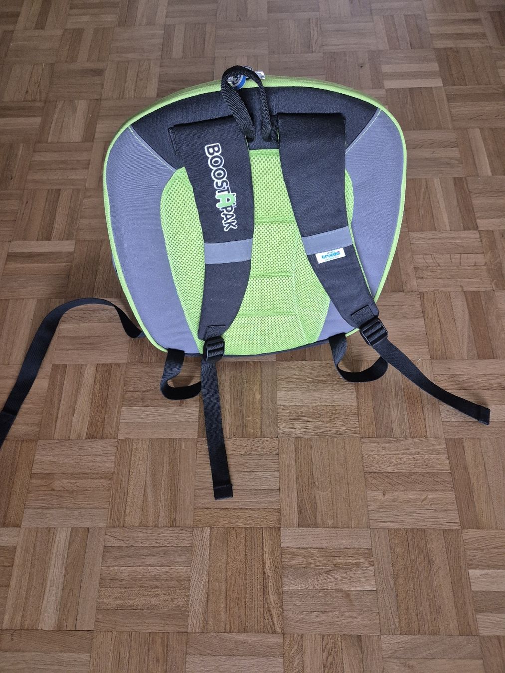 Trunki Sièges auto: trunki, Boostabag . Kids seat car and backpack.  – Neuf (Voir description) à Zürich par pav_dhl9 6