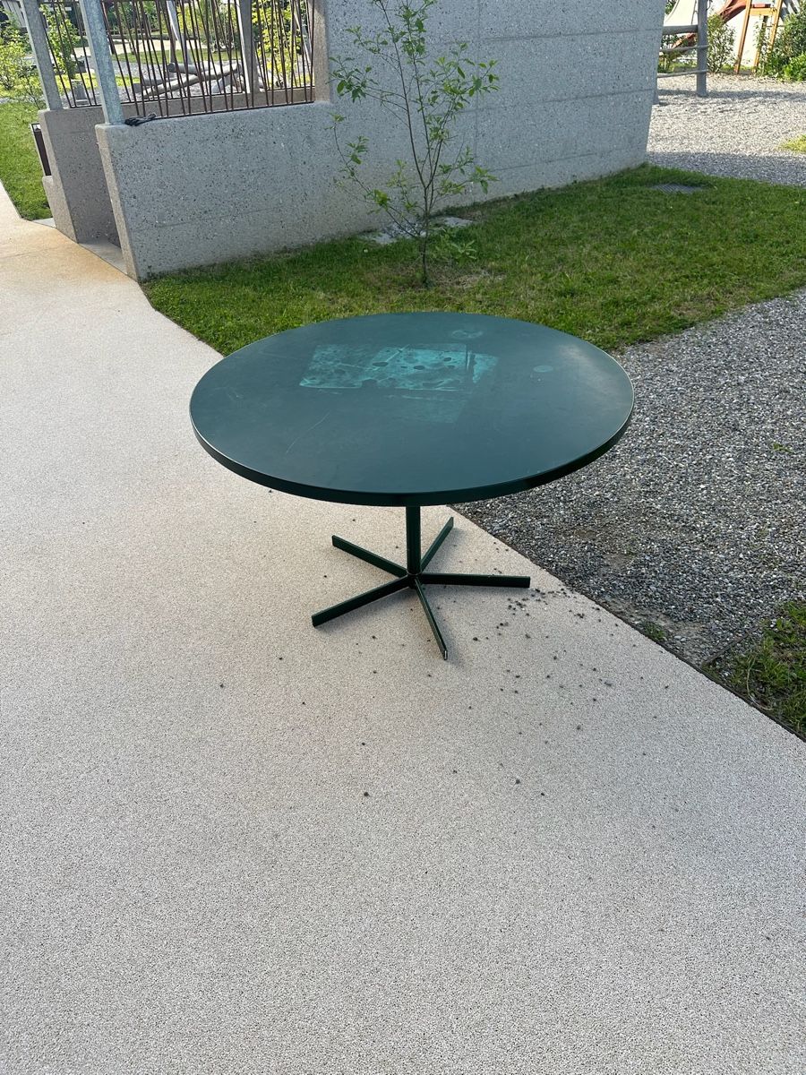 Tavoli: Gartentisch Blechtisch Esstisch  – Usato da Freienstein venduto da Zippi007 1