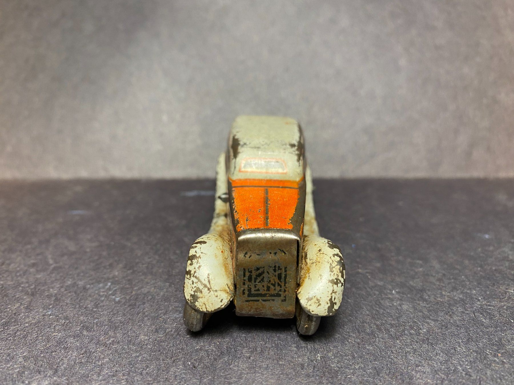 Jouets: Blechauto Oldtimer Vorkrieg – Défectueux à Spiez par Mlandcruiser 2