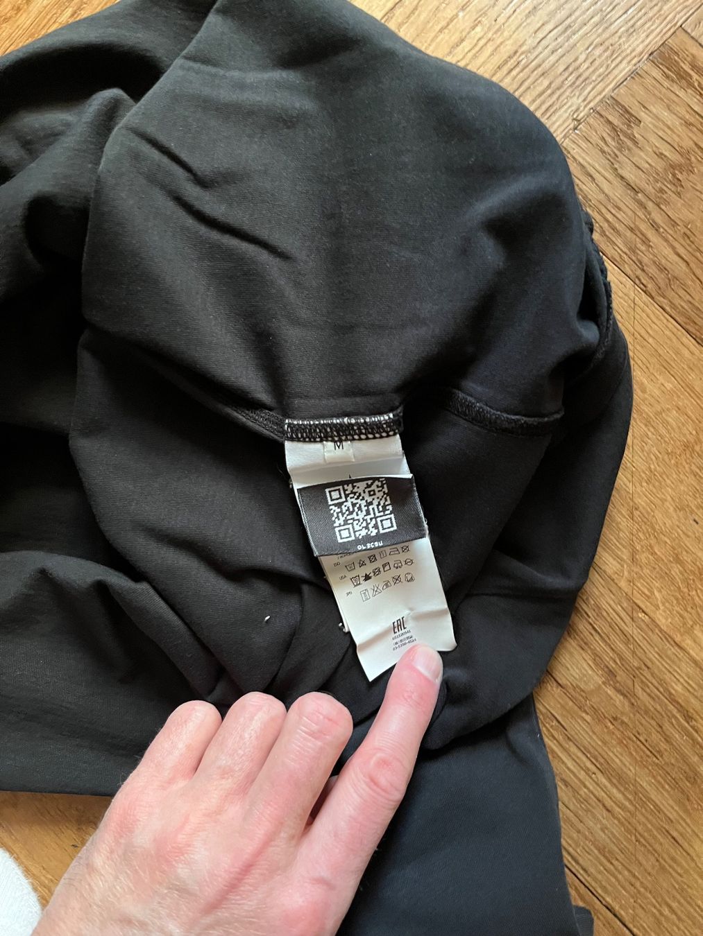 Stone Island T-Shirts: STONE ISLAND t-shirt manches longues – Gebraucht aus LAUSANNE von PUMPERNICKEL3 4