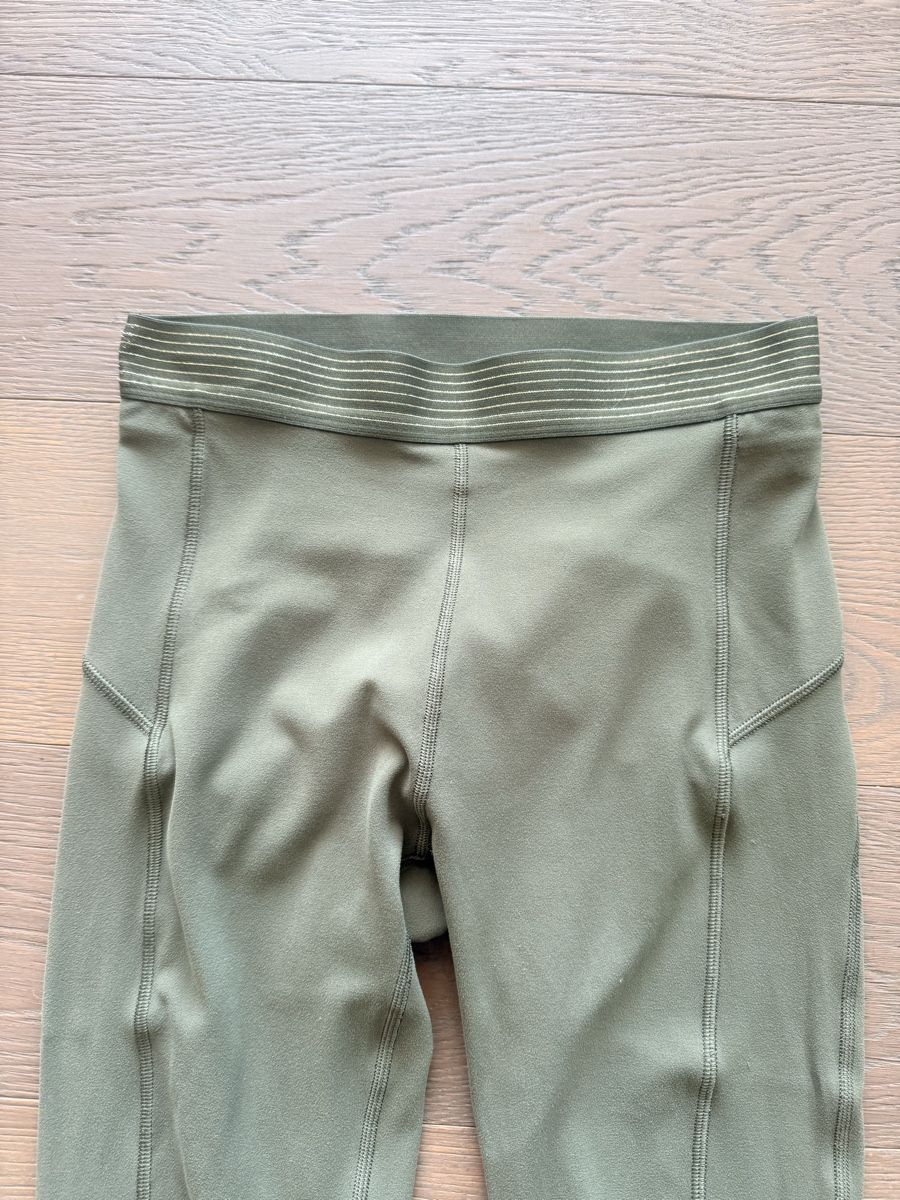 Lululemon Leggings: Lululemon leggins – Usato da Melide venduto da Nikola-123 1