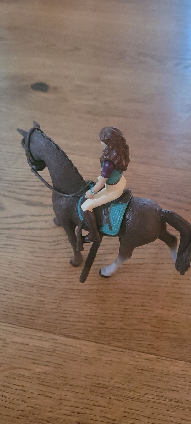 Schleich Jouets: Schleich Reiterin – D'occasion à Mühlrüti par yllen88 2