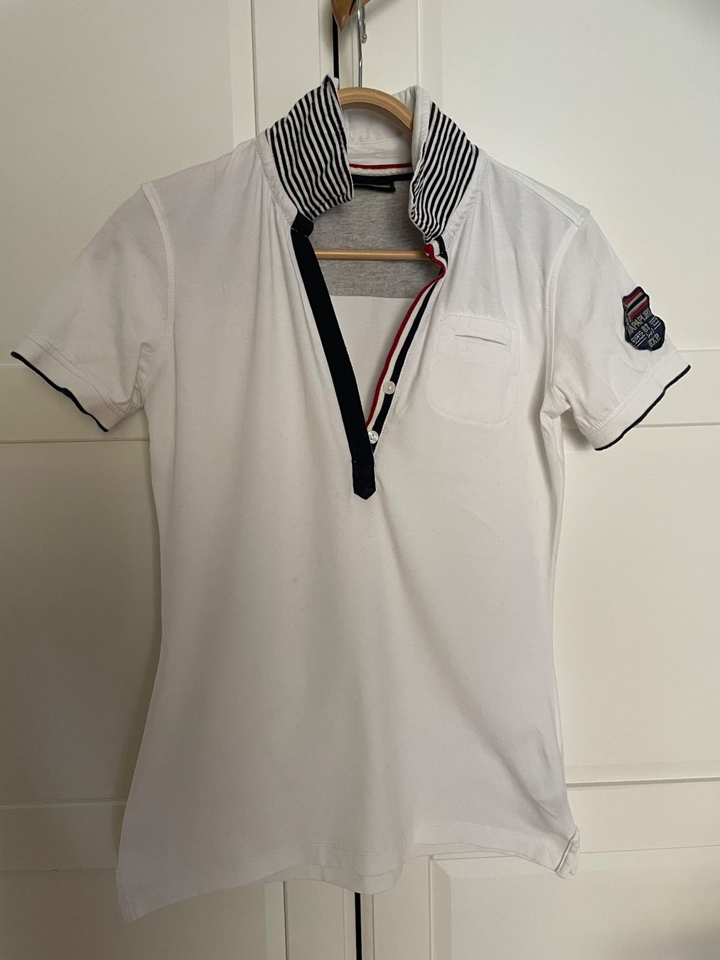 Polos: NAPAPIJRI POLO – D'occasion à Bern par Rigoler
