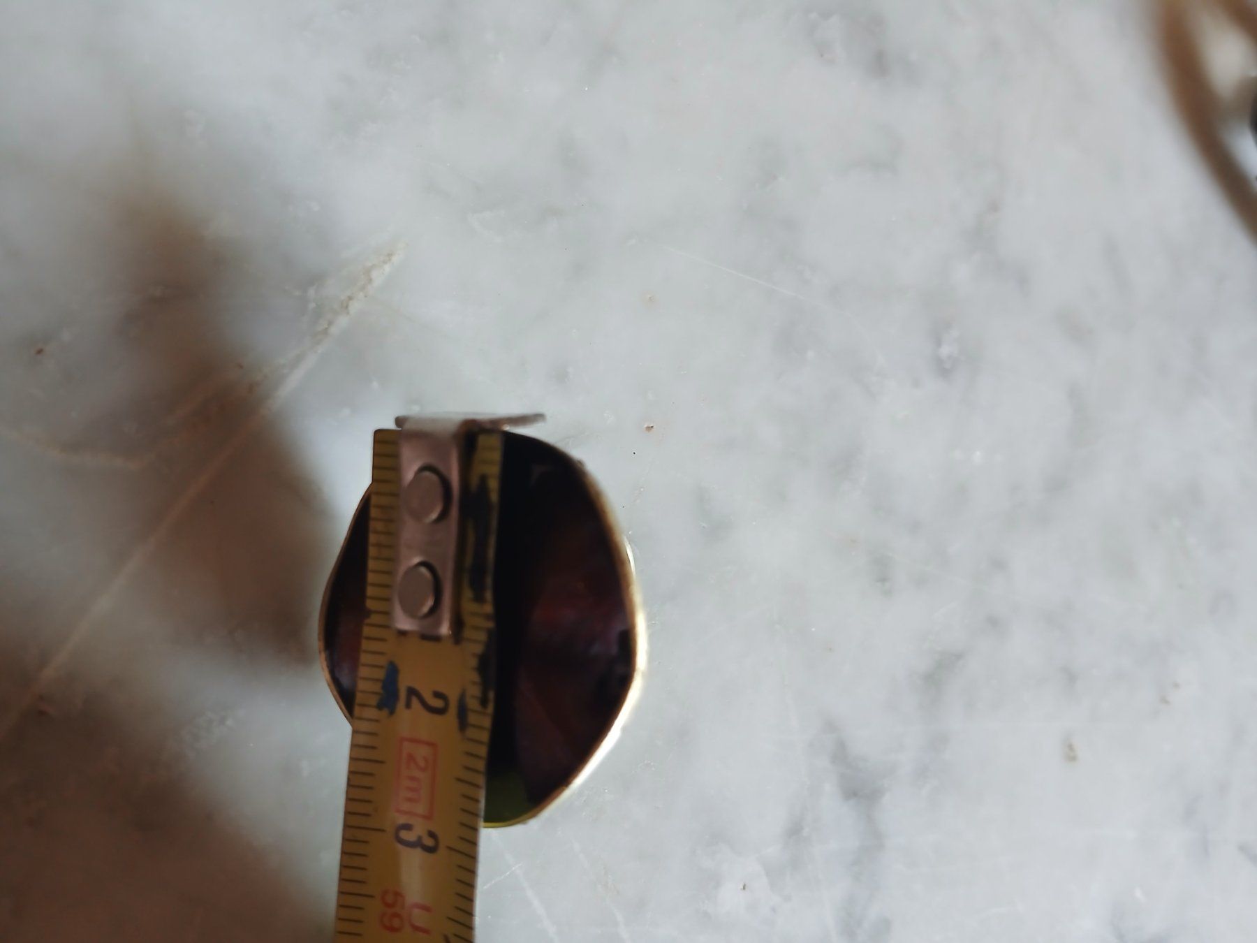 Anelli: Anello con finta pietra marrone – Usato da Baar venduto da fla_v78d 3