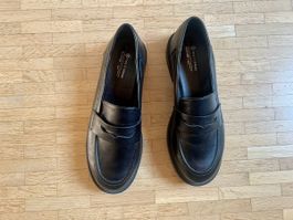 Mocassins noirs Call It Spring, taille 42, état impeccable!