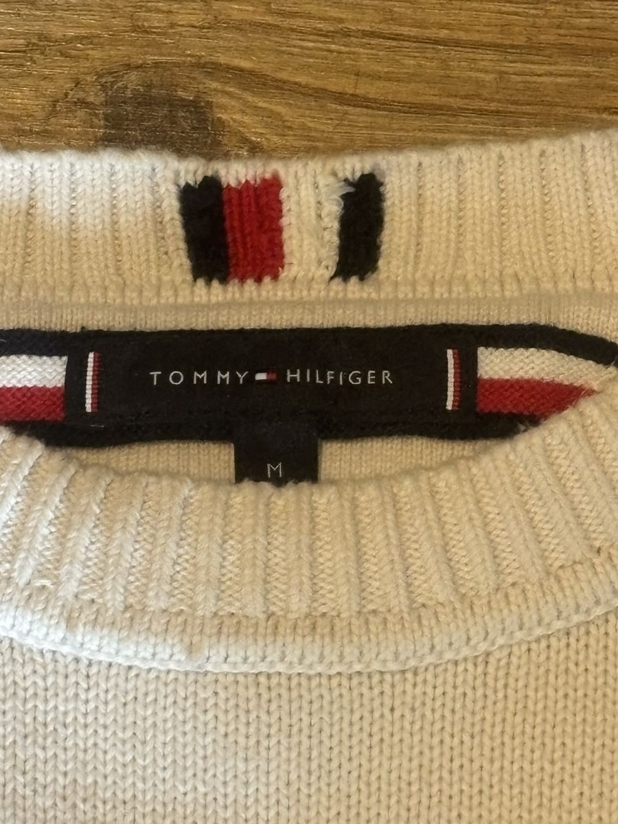 Tommy Hilfiger Pullover & Sweatshirts: Tommy Hilfiger Strickpullover Grösse M – Gebraucht aus Sirnach von Fabrice--_-- 2