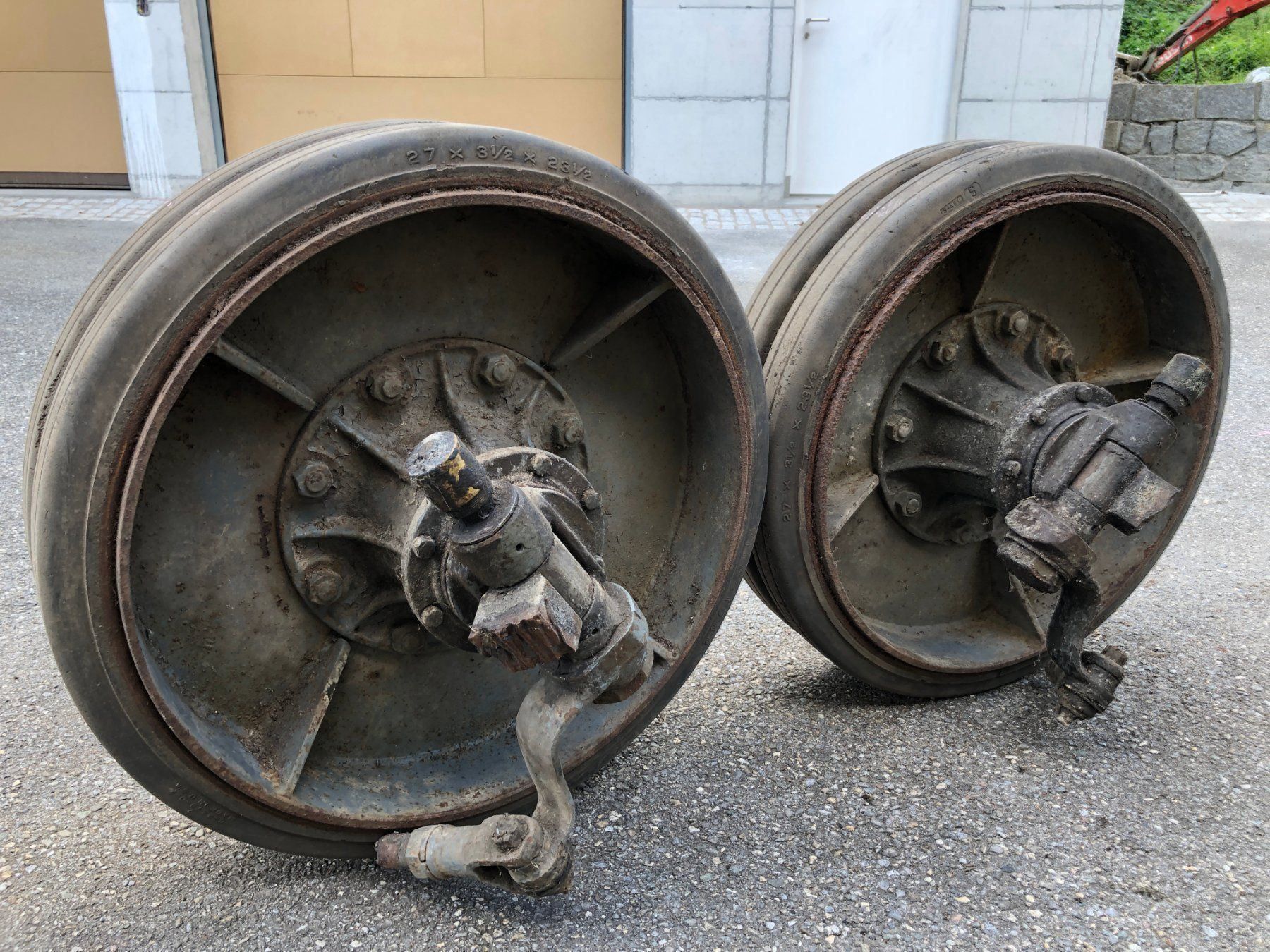 Pneus & Kompletträder: Saurer Räder von der Anfangszeit – Gebraucht aus Beinwil (Freiamt) von Zedel1923 3