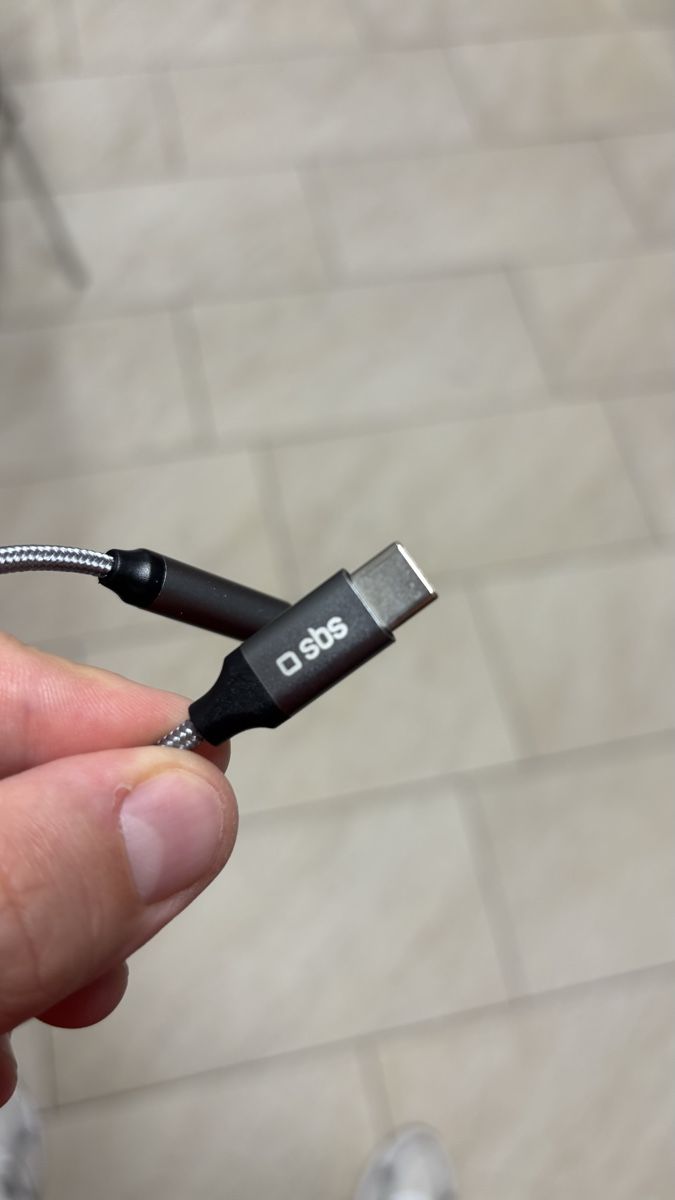 Unità & Adattatore: SBS USB-C Adapter Stecker auf Buchse – Usato da Trimbach venduto da fro_2ztm