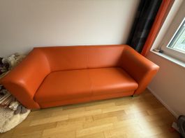 neuwertiges, bequemes designersofa