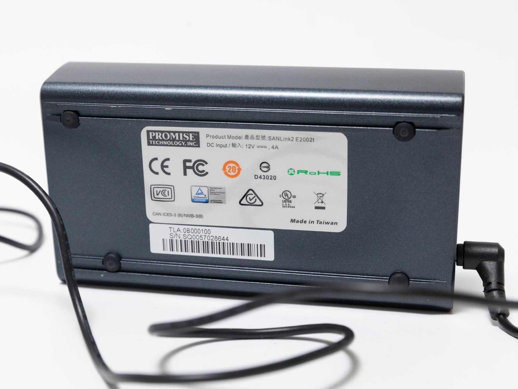 Unità & Adattatore: PROMISE SANLink2 Thunderbolt 2 auf 10 Gbit/s Ethernet Adapte – Usato da Erlenbach ZH venduto da ultraSale 3