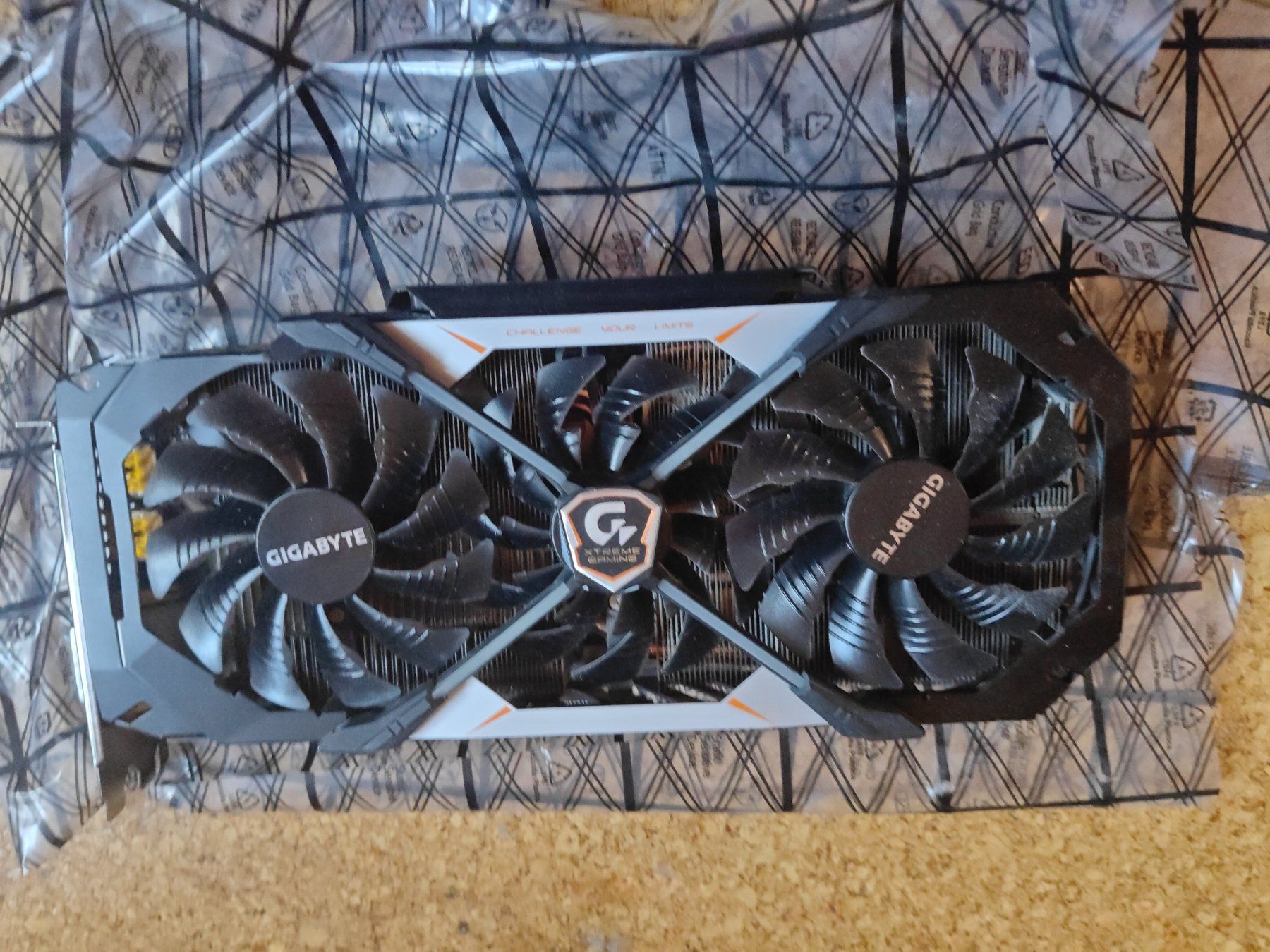 Gigabyte Schede grafiche: Gigabyte Grafikkarte Xtreme Gaming  1080 – Usato da Küssnacht am Rigi venduto da ricard0_milos 1
