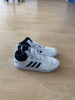 Adidas Schuhe 46