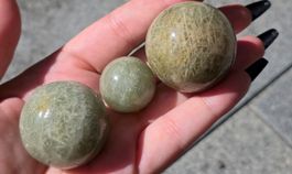 🌿 Grasrutil-Quarzkugeln – 3er Set 🌿  168g