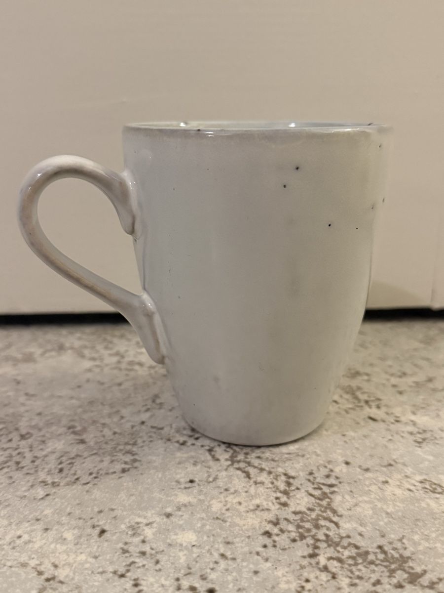 Tassen: Keramik Tasse, hellgrau! – Neu (gemäss Beschreibung) aus Basel von zukk_ 1