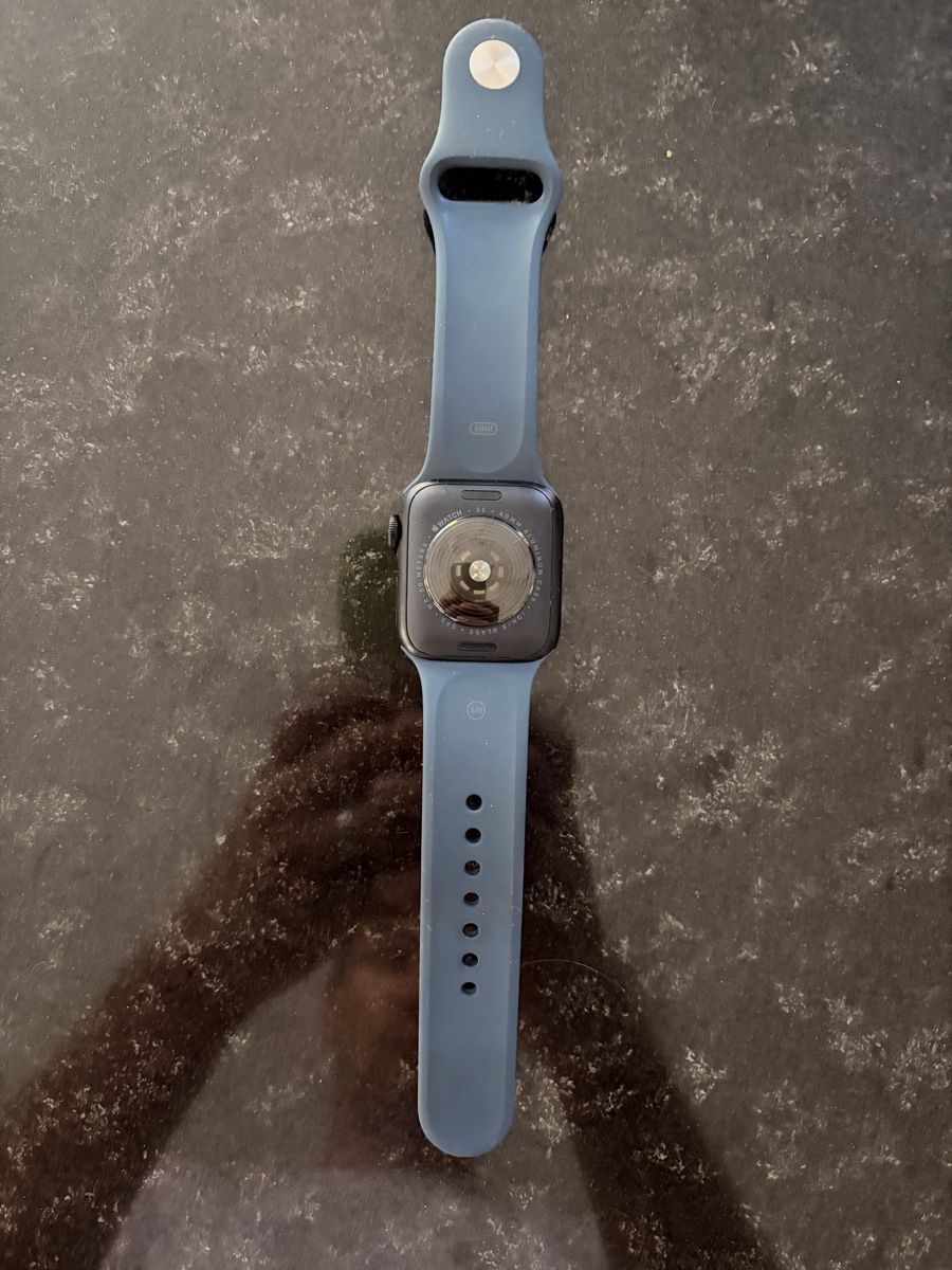 Apple Smartwatch: Apple Watch SE 40mm Aluminium – Gebraucht aus Danis von nic_k7j5 2