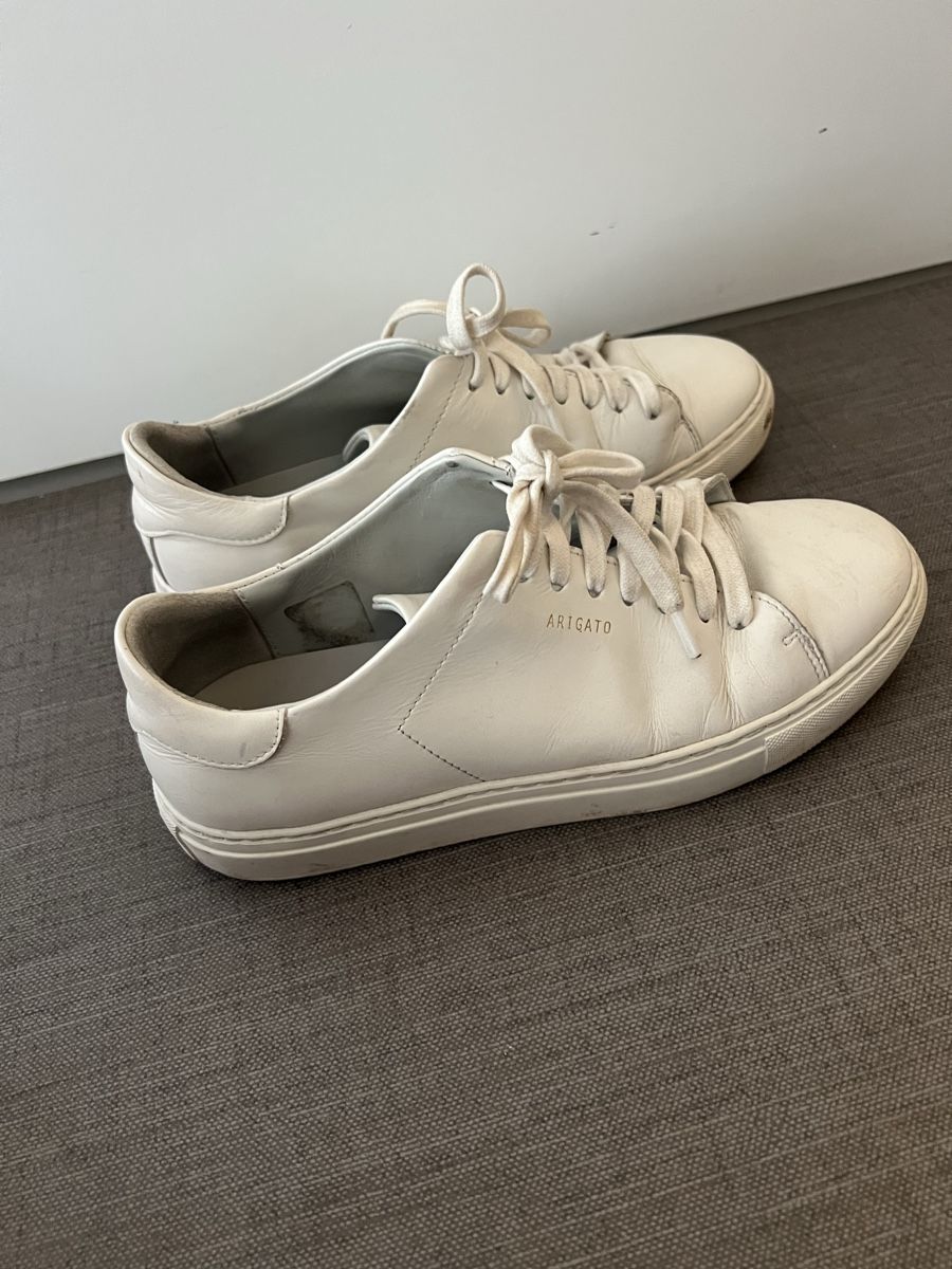 Axel Arigato Scarpe da uomo: Axel Arigato, white sneakers, size 40 – Usato da Zürich venduto da son_f7qw 1