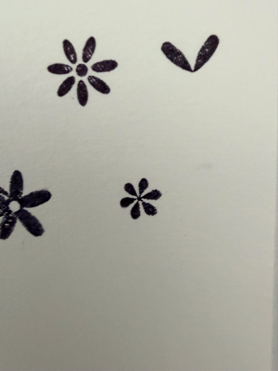 Timbri: Rubber stamp: flower – Usato da Thun venduto da dar_fz6y