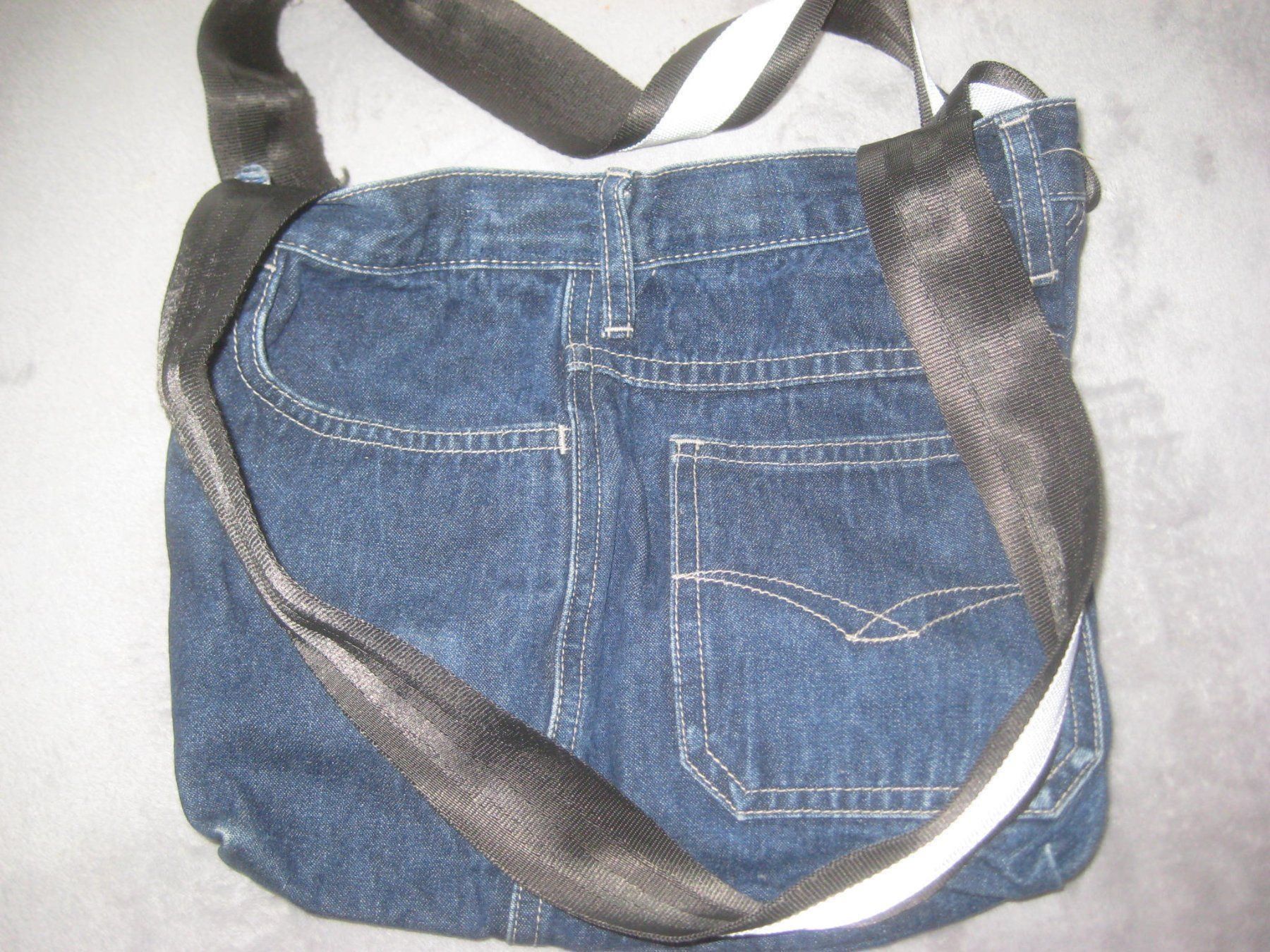 Sacs femmes: DAMEN HANDTASCHE  AUS  JENS – D'occasion à Uster par flocke1 3