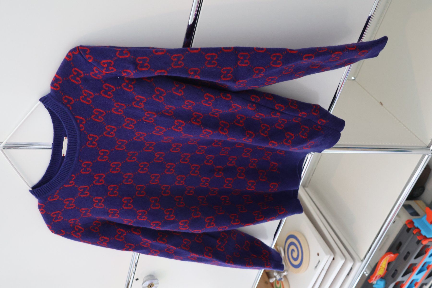Maglioni & Felpe: Mädchen Pullover von Gucci 10 Jahre – Usato da Balzers venduto da MinimenschMia 9