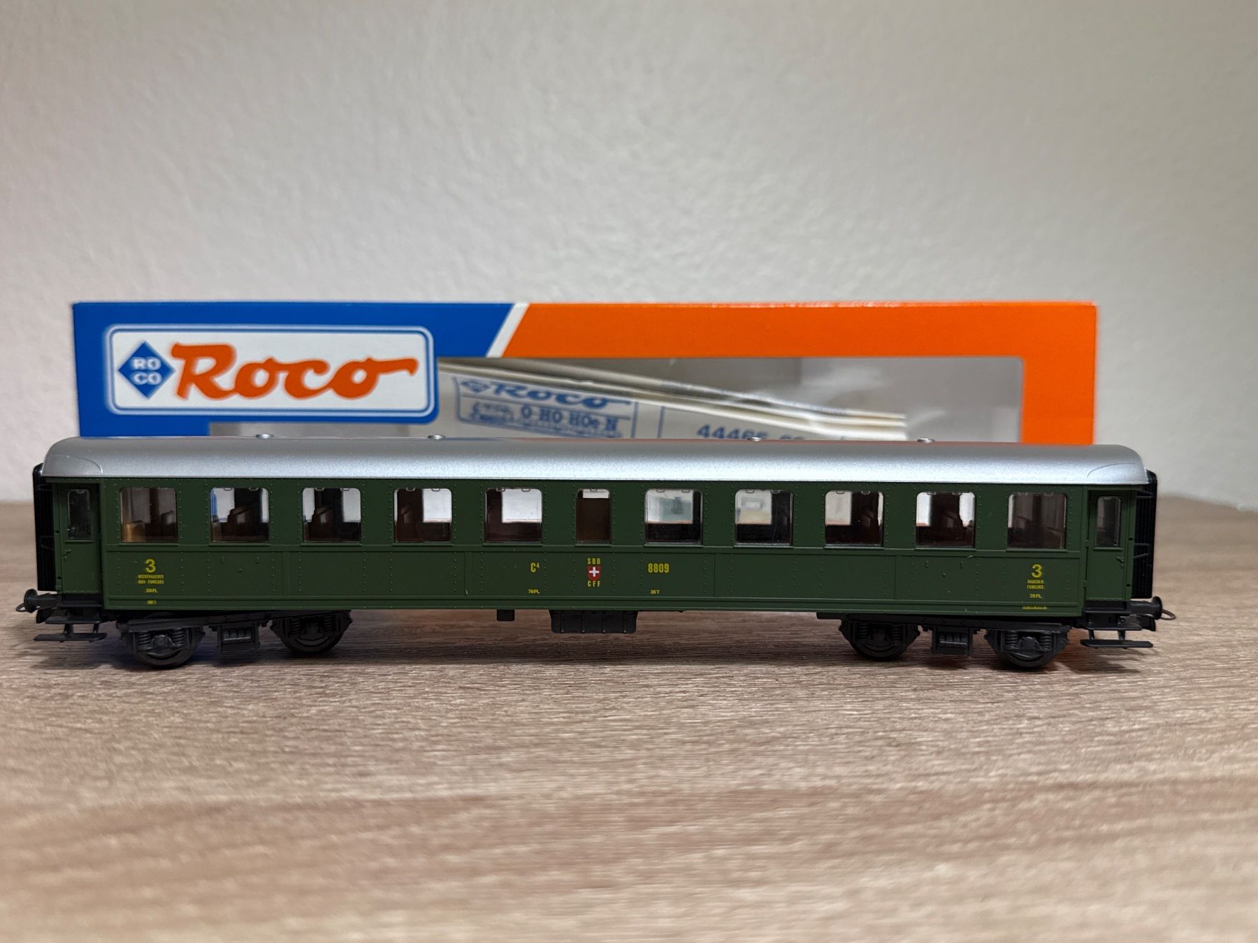 Roco Modellini di ferrovie: Roco 44466 Personenwagen 3.Kl SBB H0 – Usato da St-Aubin-Sauges venduto da tantome 1