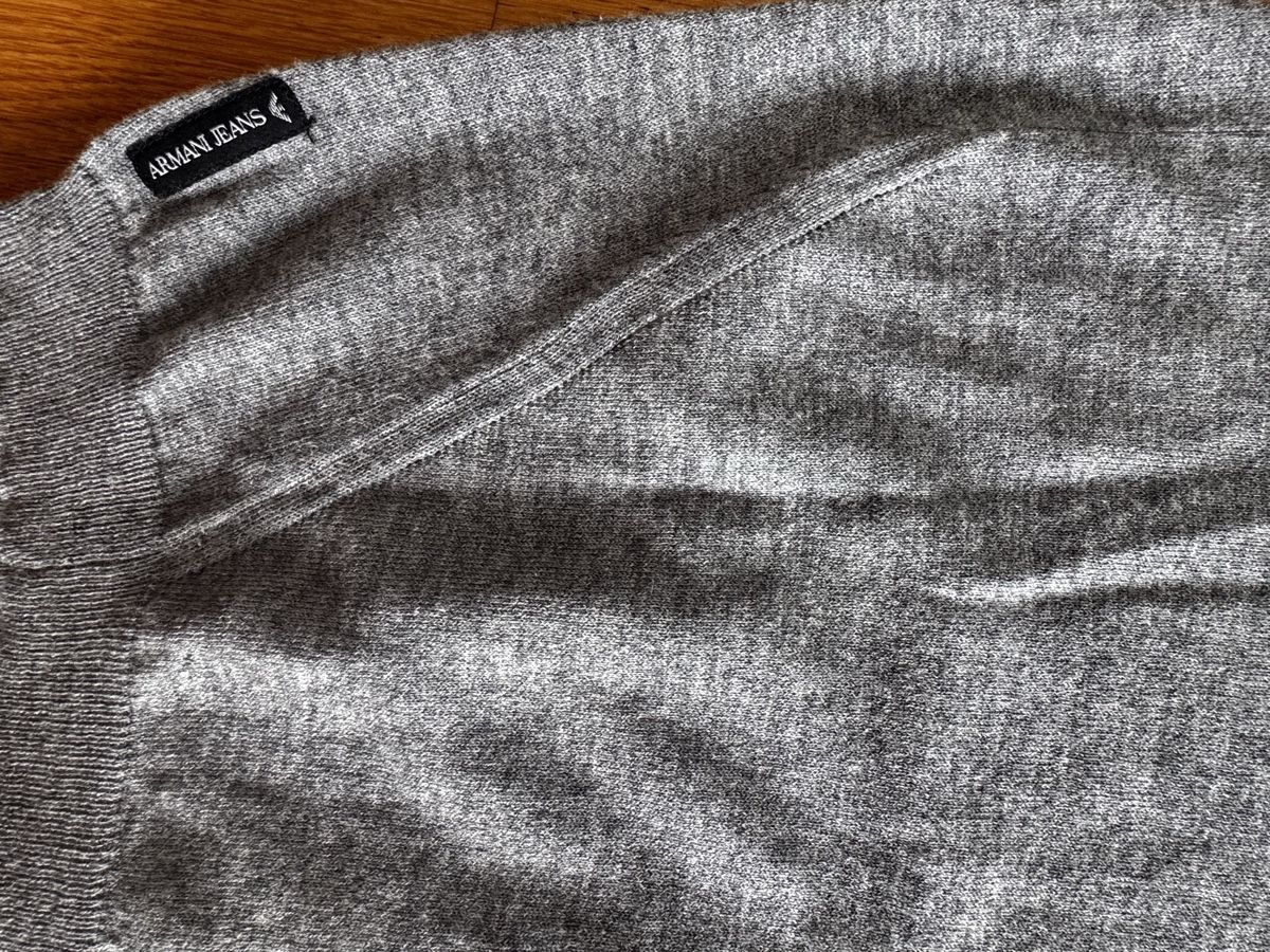 Armani Maglioni & Felpe: Pullover Armani Jeans  – Usato da Rapperswil SG venduto da Hel_rpq5 5