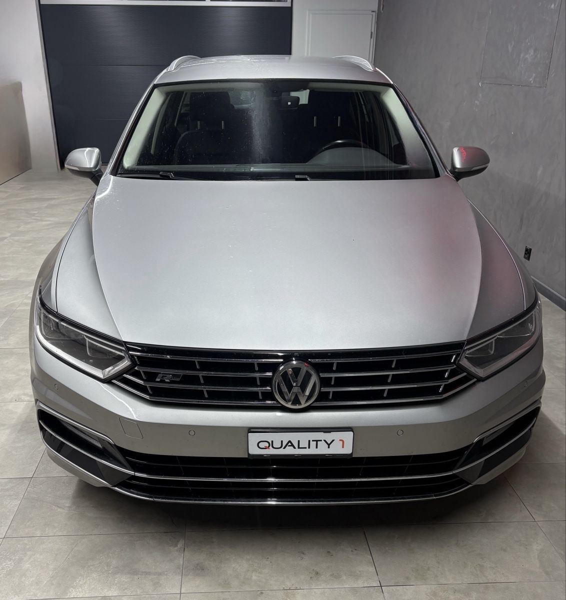 VW Passat 2.0 TDI R Line / Frisch MFK (Gebraucht) in Aarburg für CHF ...