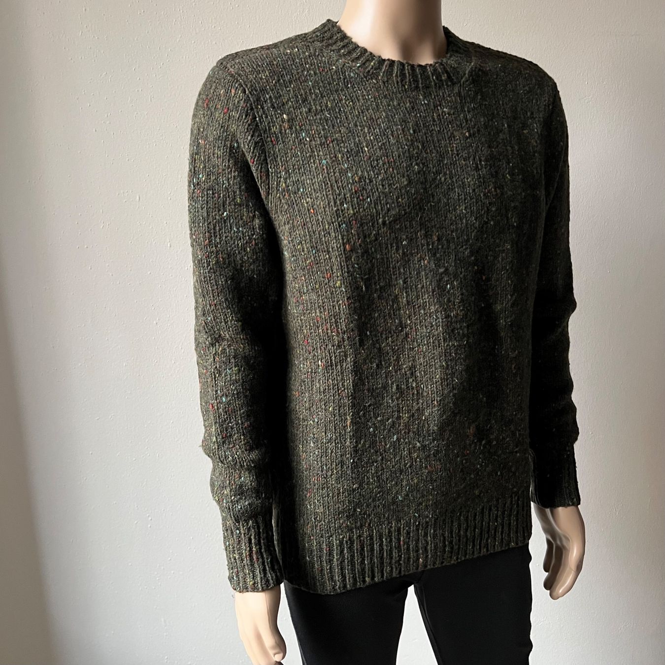 Pulls & Sweat-shirts: WALLACE & BARNES Pullover Wolle mit Ellbogen Patches 💚 – D'occasion à Zürich par ClosetQueen 7