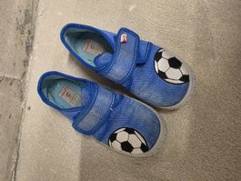 Hausschuhe Superfit Fussball Grösse 27 gebraucht